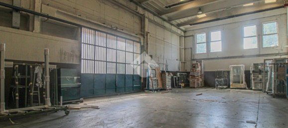 1-Zimmer Lagerhaus in Chiari, Italy, Nr. 322208 9