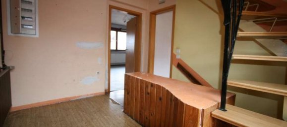 Дом с 5 комнатами в Hildburghausen, Германия № 161807 6