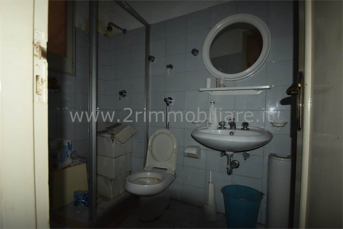 Imóvel comercial de 4 divisões em Mazara del Vallo, Italy N.º 345616