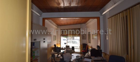 Imóvel comercial de 4 divisões em Mazara del Vallo, Italy N.º 345616 3