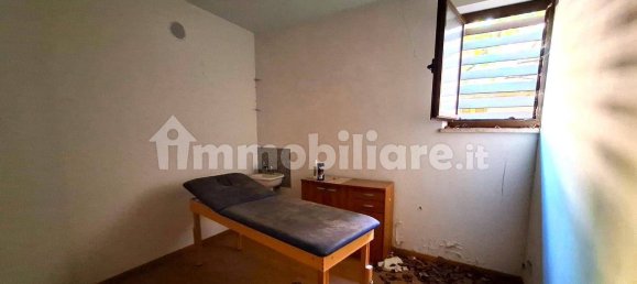 5 rooms Office in Spoleto, Italy No. 46129 7