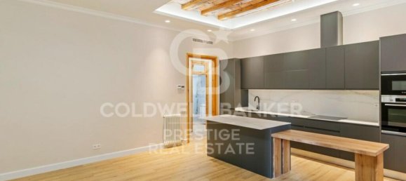 3 Schlafzimmer Wohnung in Ciutat Vella, Spain, Nr. 85842 2