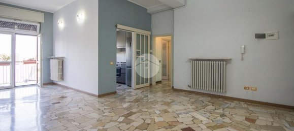 3غرفة شقة في Garbagnate Milanese, Italy رقم 318530 3