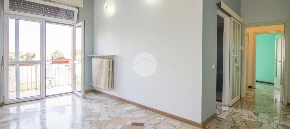 3غرفة شقة في Garbagnate Milanese, Italy رقم 318530 2