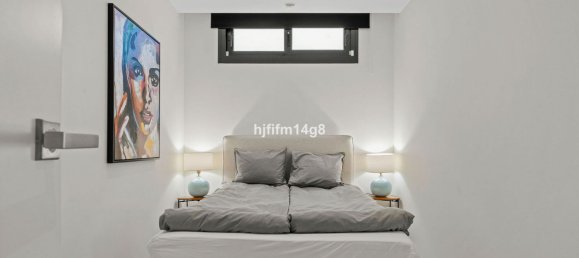 5 bedrooms Villa in Marbella, Spain No. 151566 15