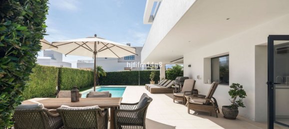 5 bedrooms Villa in Marbella, Spain No. 151566 29