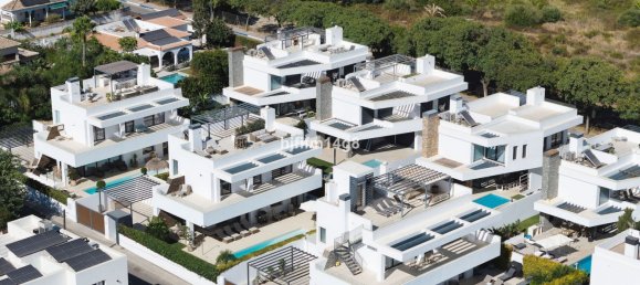 5 bedrooms Villa in Marbella, Spain No. 151566 27