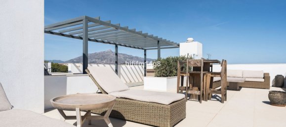 5 bedrooms Villa in Marbella, Spain No. 151566 30