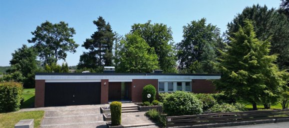 Villa de 5 dormitorios en Hof, Germany No. 300317 5