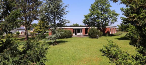 Villa de 5 dormitorios en Hof, Germany No. 300317 7