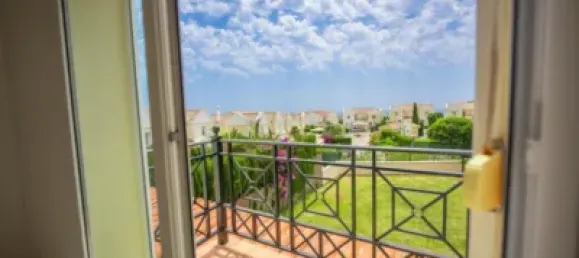 3 bedrooms House in La Alcaidesa, Spain No. 145645 37