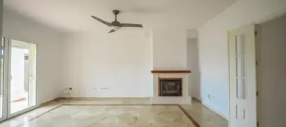 3 bedrooms House in La Alcaidesa, Spain No. 145645 25