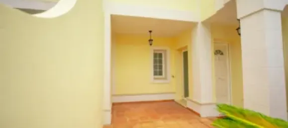 3 bedrooms House in La Alcaidesa, Spain No. 145645 2