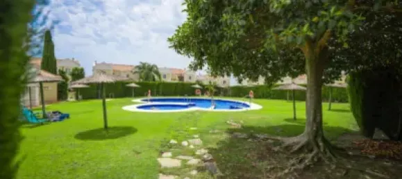 3 bedrooms House in La Alcaidesa, Spain No. 145645 6