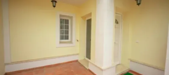 3 bedrooms House in La Alcaidesa, Spain No. 145645 16