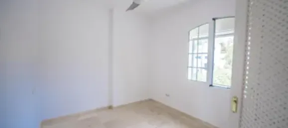 3 bedrooms House in La Alcaidesa, Spain No. 145645 20