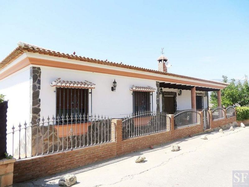 4 Schlafzimmer Stadthaus in Sayalonga, Spain, Nr. 232312