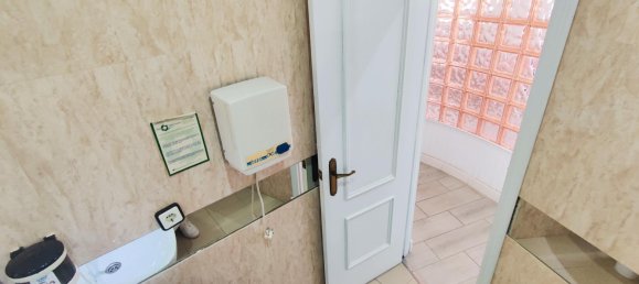 6 bedrooms Commercial property in Cadiz, Spain No. 189769 24