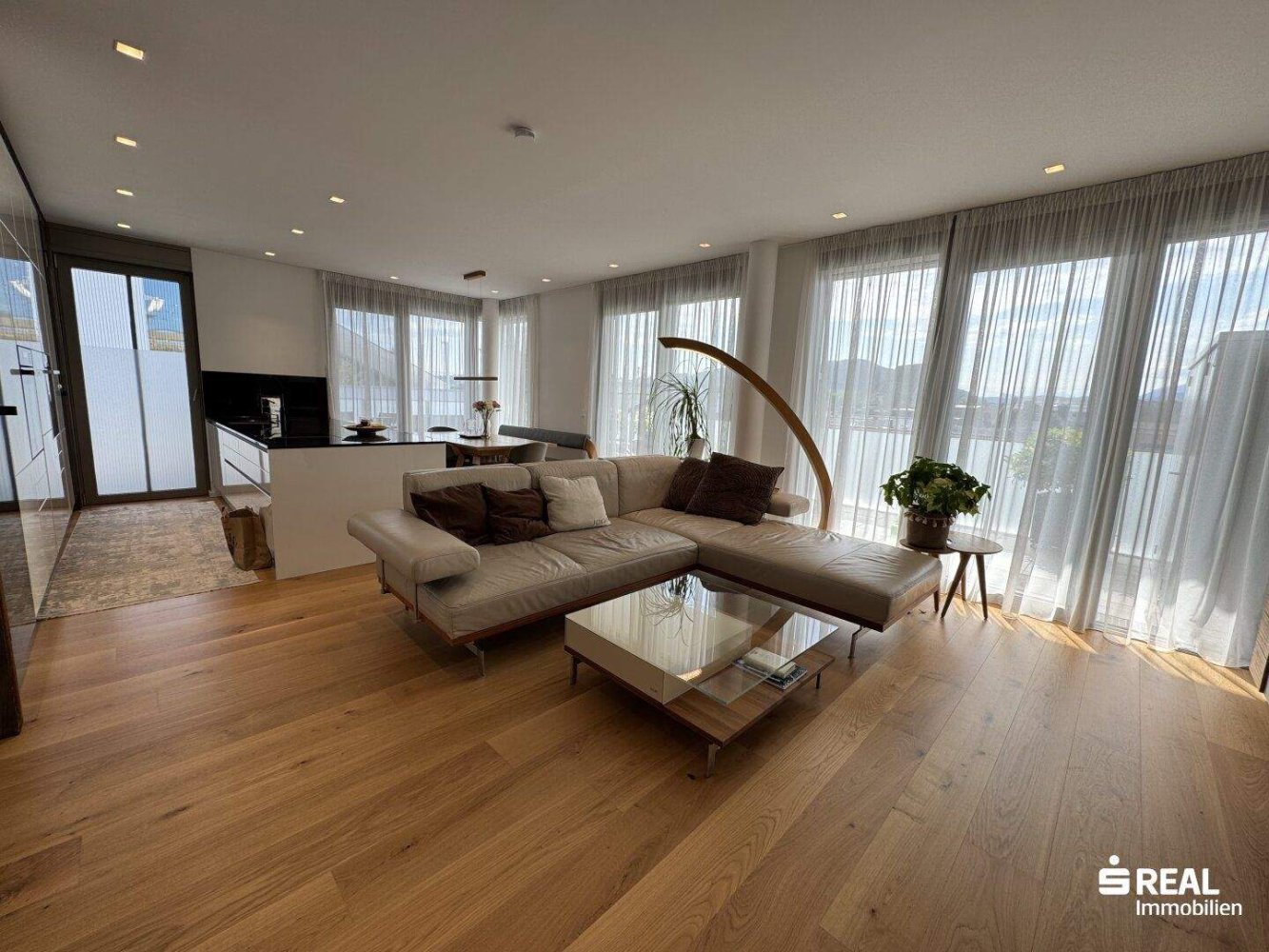 3-Zimmer Penthouse in St. Georgen im Attergau, Austria, Nr. 204469