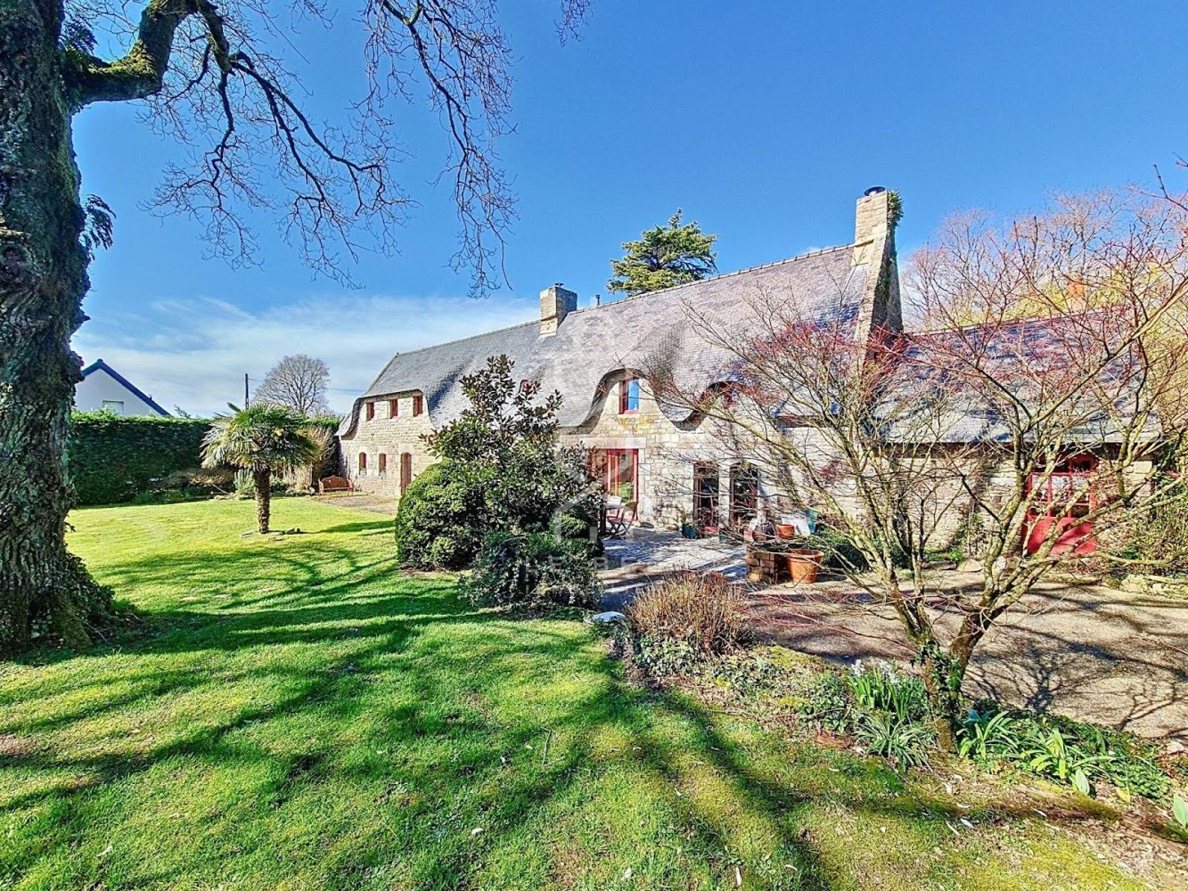 4 bedrooms House in Languidic, France No. 200691