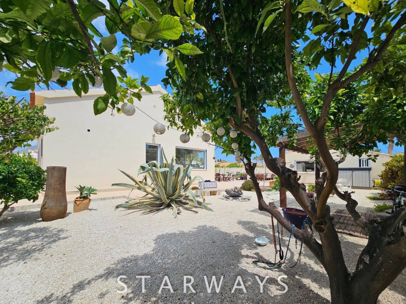 4 bedrooms House in Alicante, Spain No. 134549