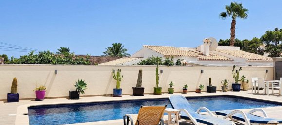 4 bedrooms House in Alicante, Spain No. 134549 2