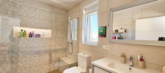 4 bedrooms House in Alicante, Spain No. 134549 13