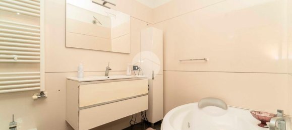 3 bedrooms Apartment in Rivoli, Italy No. 49854 13