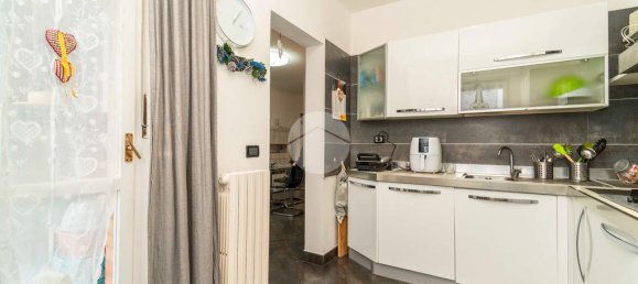 3 bedrooms Apartment in Rivoli, Italy No. 49854 4