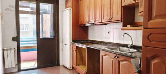 3 Schlafzimmer Wohnung in Logrono, Spain, Nr. 153219 7