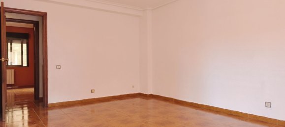3 Schlafzimmer Wohnung in Logrono, Spain, Nr. 153219 12