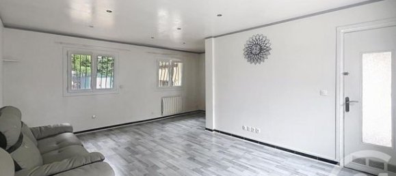 3 bedrooms House in Gonesse, France No. 361446 2