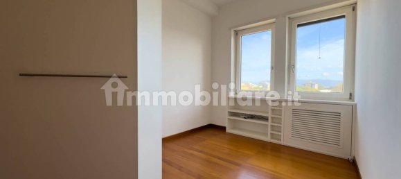 Квартира с 3 спальнями в Кальяри, Италия № 62309 17