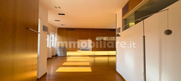 Квартира с 3 спальнями в Кальяри, Италия № 62309 7