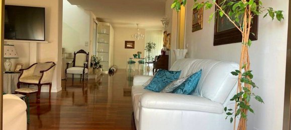 2 bedrooms Penthouse in Pesaro, Italy No. 196594 5