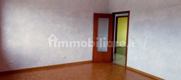3 bedrooms Apartment in Crescentino, Italy No. 333389 6