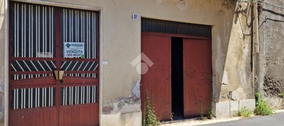 3 bedrooms House in Aci Sant'Antonio, Italy No. 338674 2