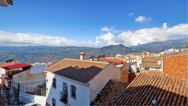 3 bedrooms House in Periana, Spain No. 227143