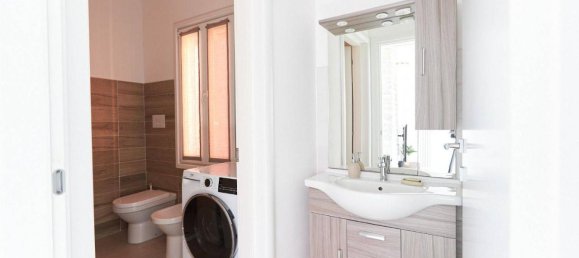 4 rooms Apartment in San Pietro in Casale, Italy No. 25733 20