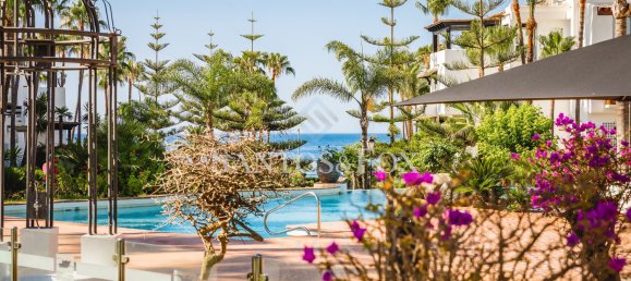 Apartamento de 3 dormitorios en Marbella, Spain No. 70747 39