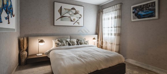 Apartamento de 3 dormitorios en Marbella, Spain No. 70747 9