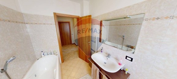 3 Schlafzimmer Wohnung in San Martino Siccomario, Italy, Nr. 374317 33