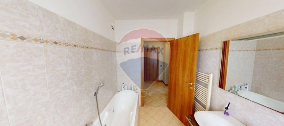 3 Schlafzimmer Wohnung in San Martino Siccomario, Italy, Nr. 374317 32