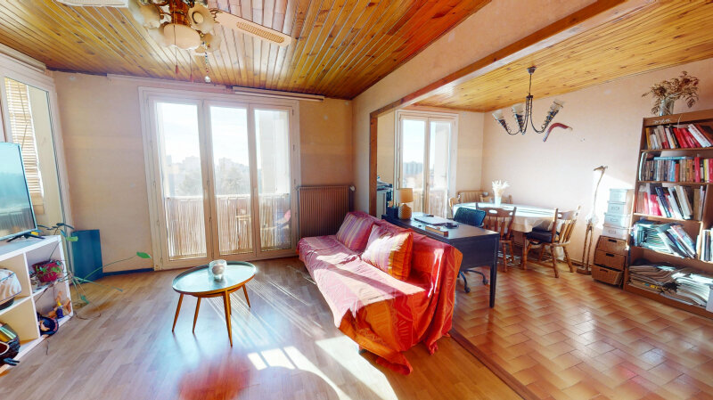 4 rooms Apartment in Marseille, France No. 319594