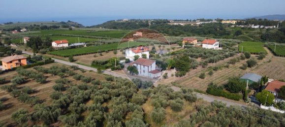 Grundstück in Rocca San Giovanni, Italy, Nr. 359463 3