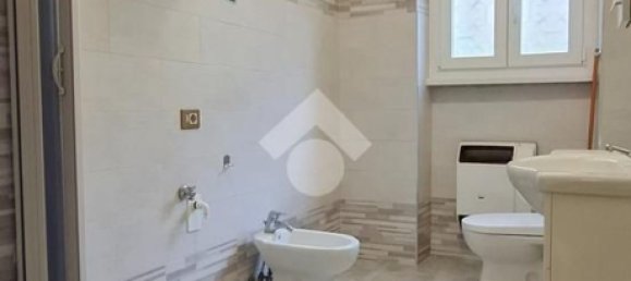 Квартира с 3 комнатами в Рим, Италия № 212458 5