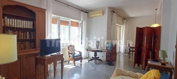 3 Schlafzimmer Wohnung in Rome, Italy, Nr. 272649 8