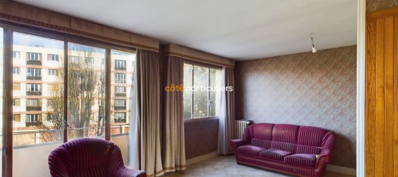 2 bedrooms Apartment in Clamart, France No. 180280 15