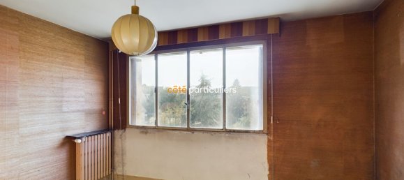 2 bedrooms Apartment in Clamart, France No. 180280 10