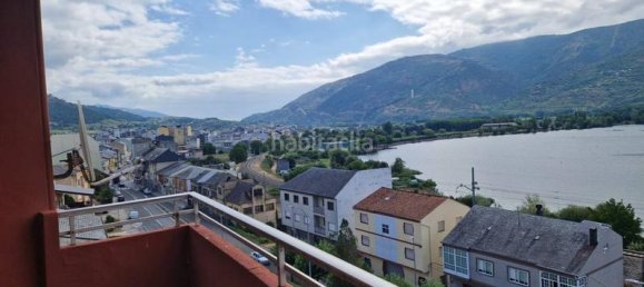 3 bedrooms Apartment in Ourense, Spain No. 184035 12